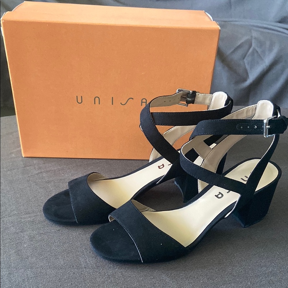 NEW. Unisa Black Women's Sandals